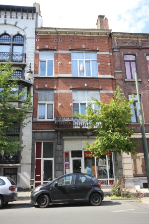 Maison de rapport mixte